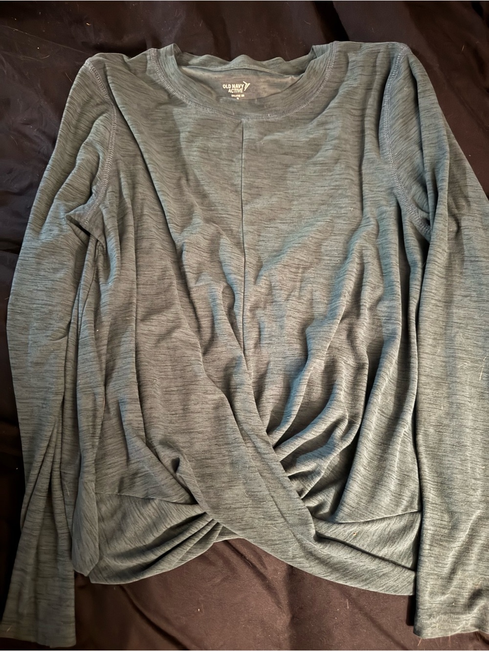 Old navy green work out shirt